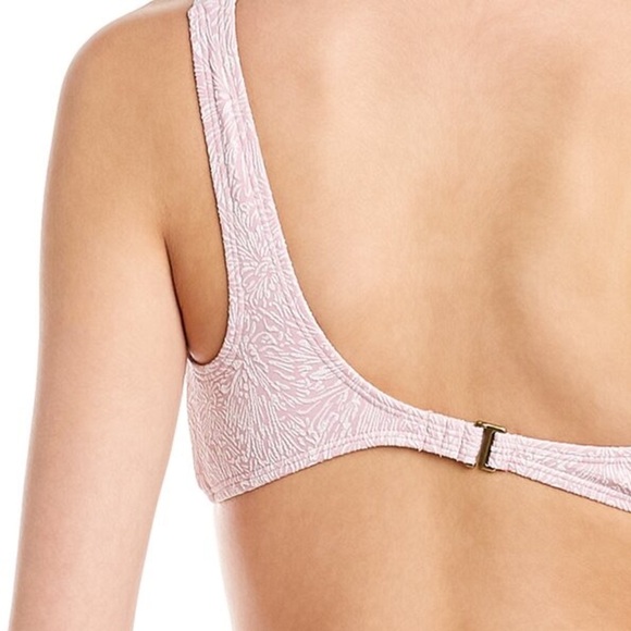 ANDIE NWT The Wynwood one shoulder bikini top in Bloom-Rose Size M - Picture 3 of 4